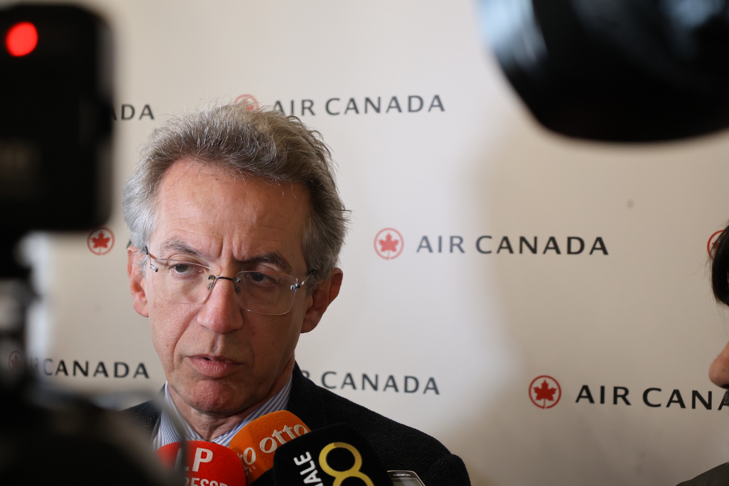 Presentazione volo diretto Napoli-Montreal