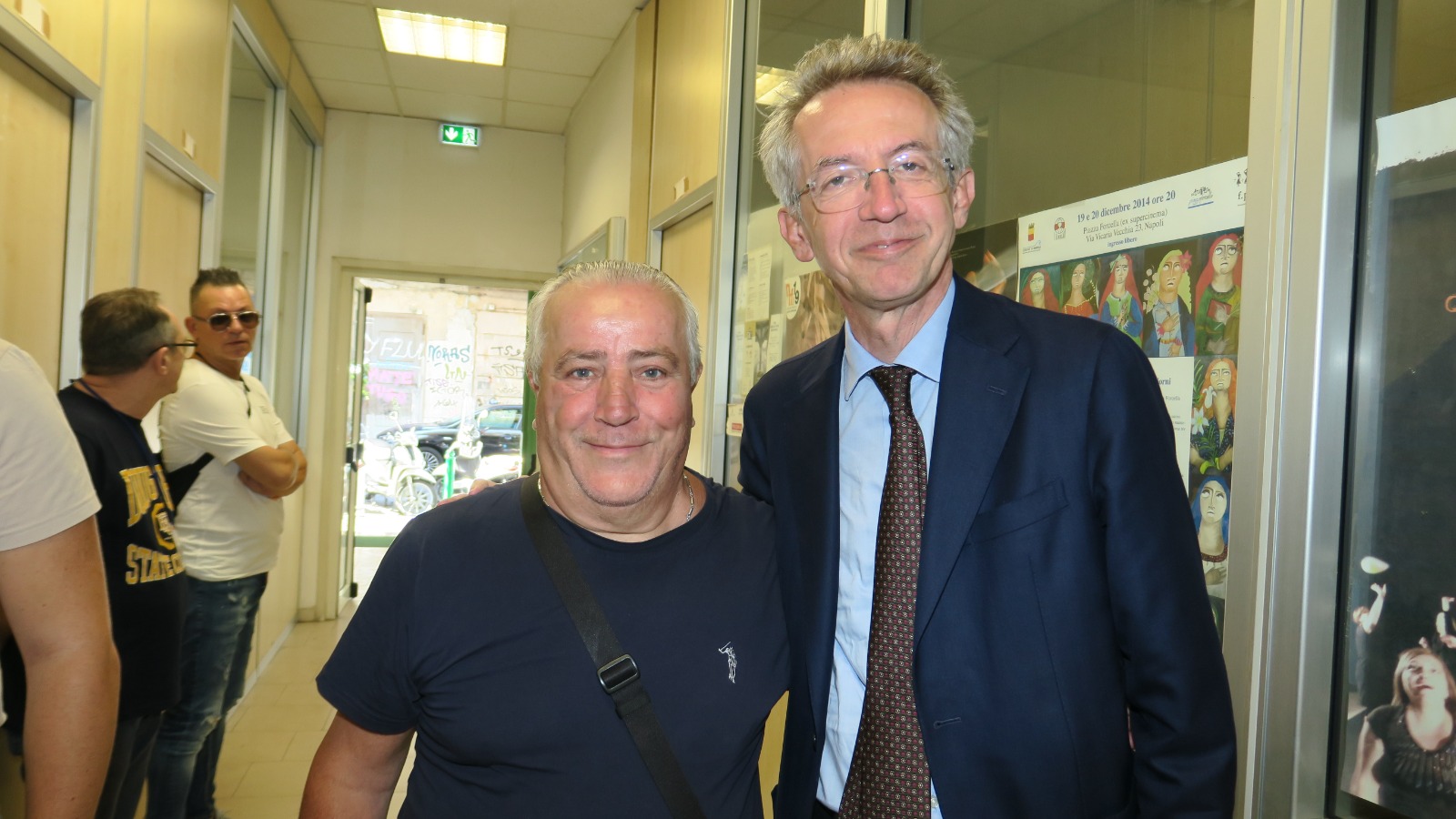 Manfredi consegna le chiavi del Centro giovanile Annalisa Durante alle associazioni che lo gestiranno insieme al Comune