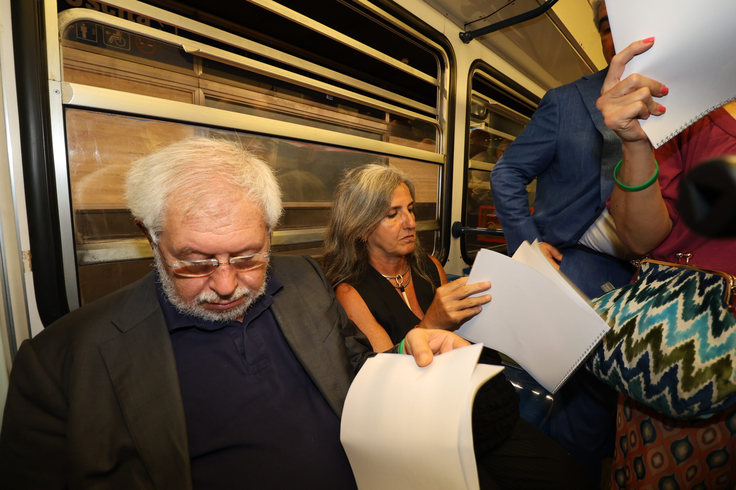 Corsa inaugurale della Linea 6 della Metropolitana