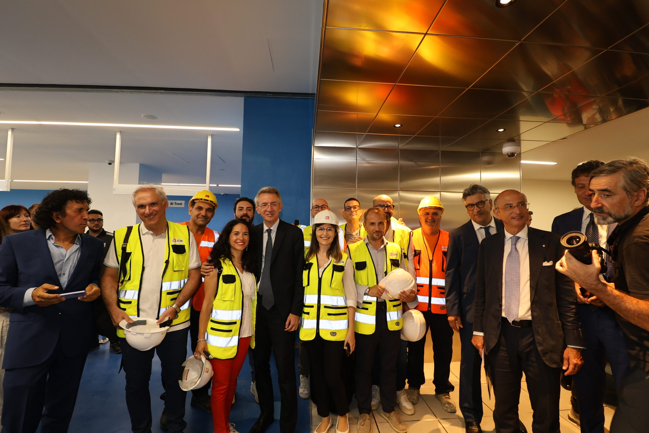 Corsa inaugurale della Linea 6 della Metropolitana