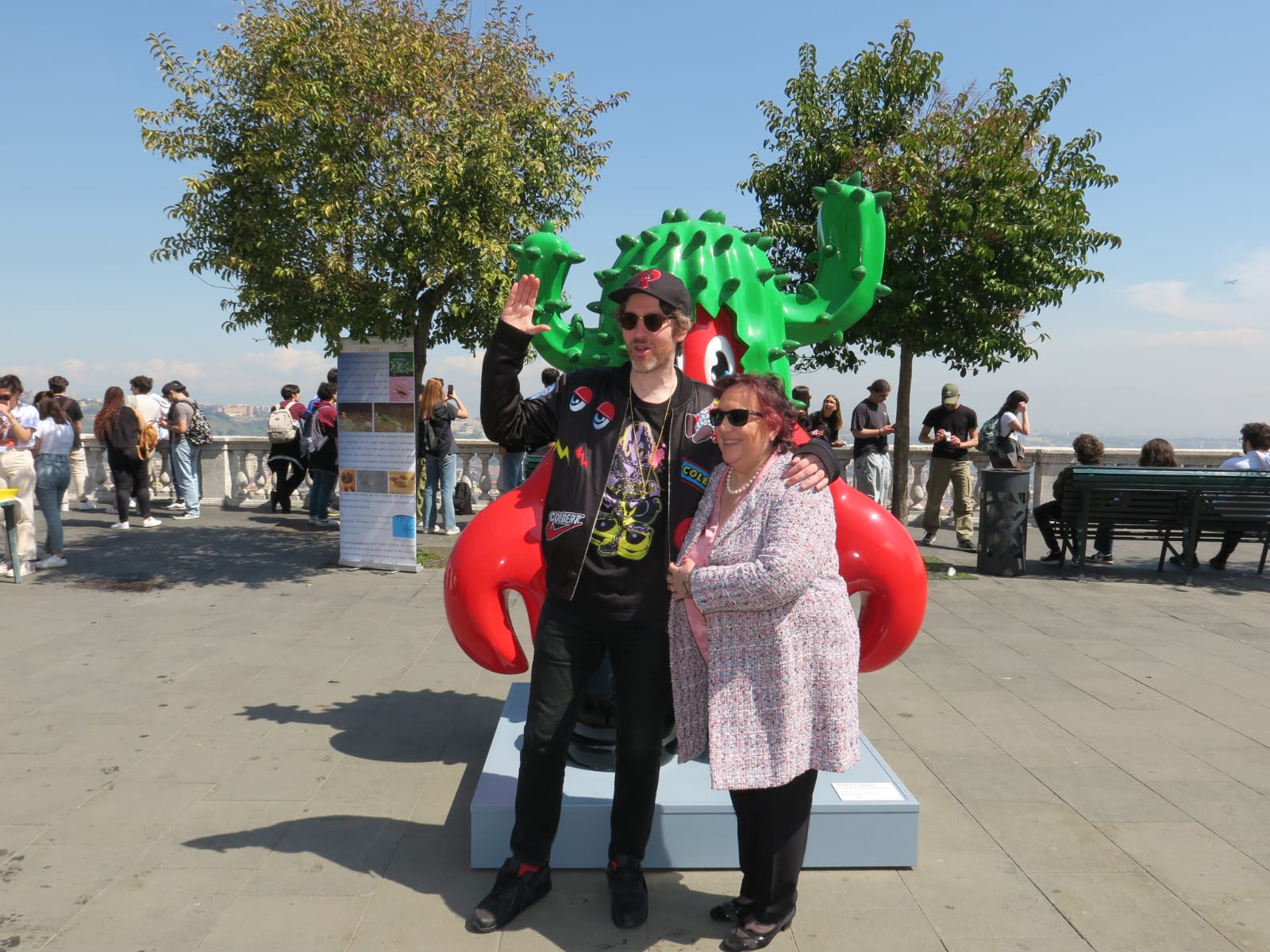 A Largo San Martino la mostra "The lobster empire" di Philip Colbert