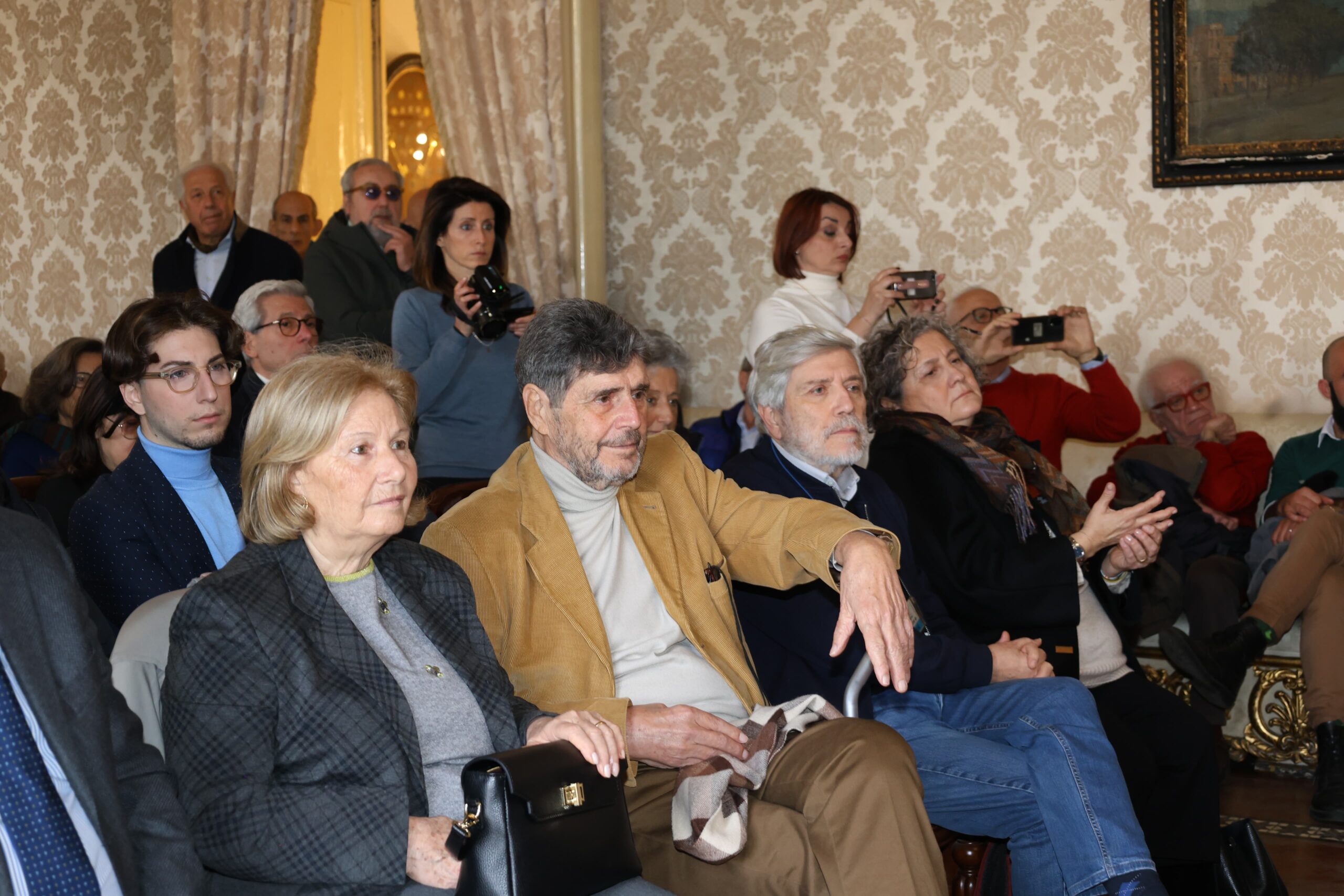 In sala Giunta "Psichiatria democratica - 50 anni straordinari"