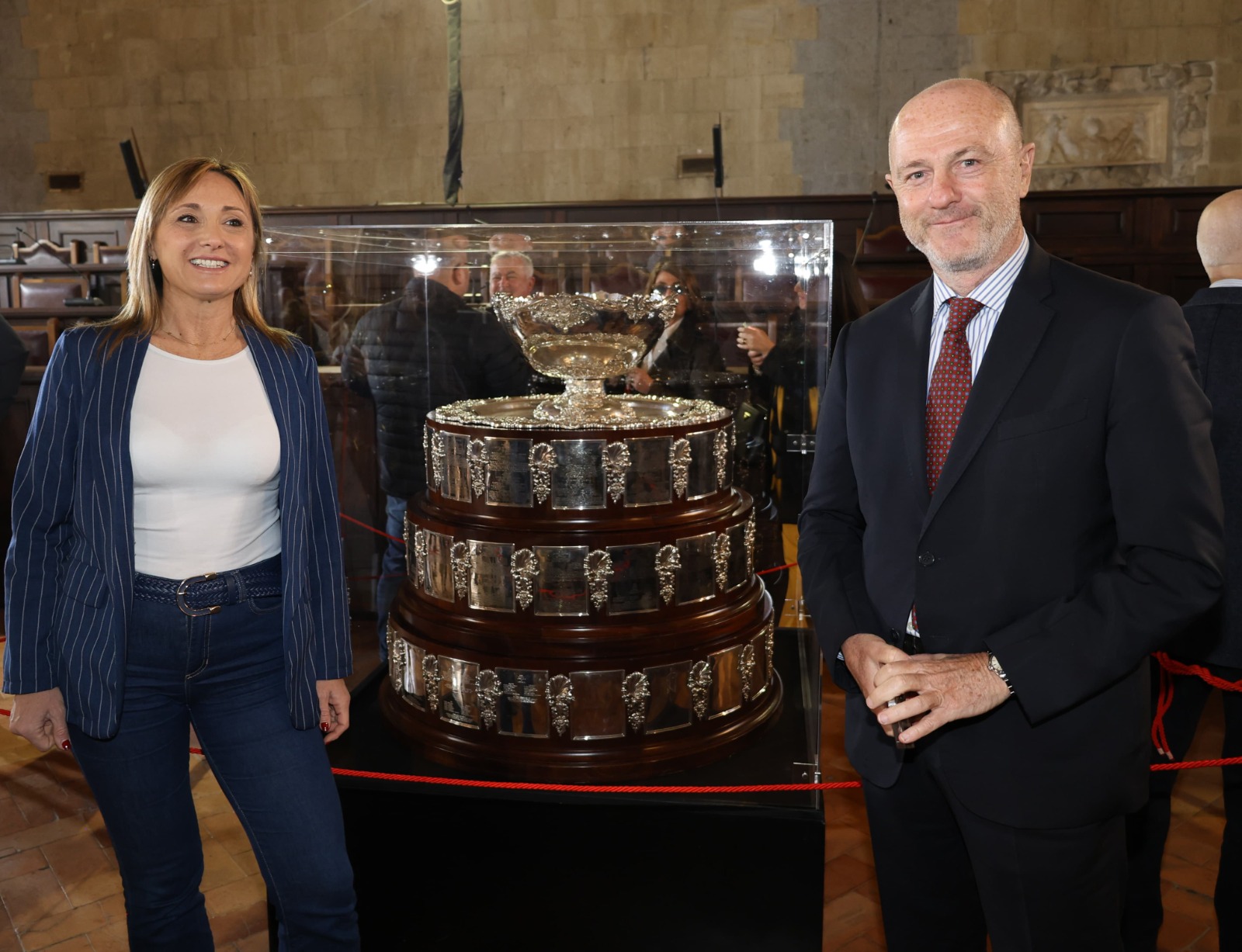 La Coppa Davis in mostra al Maschio Angioino