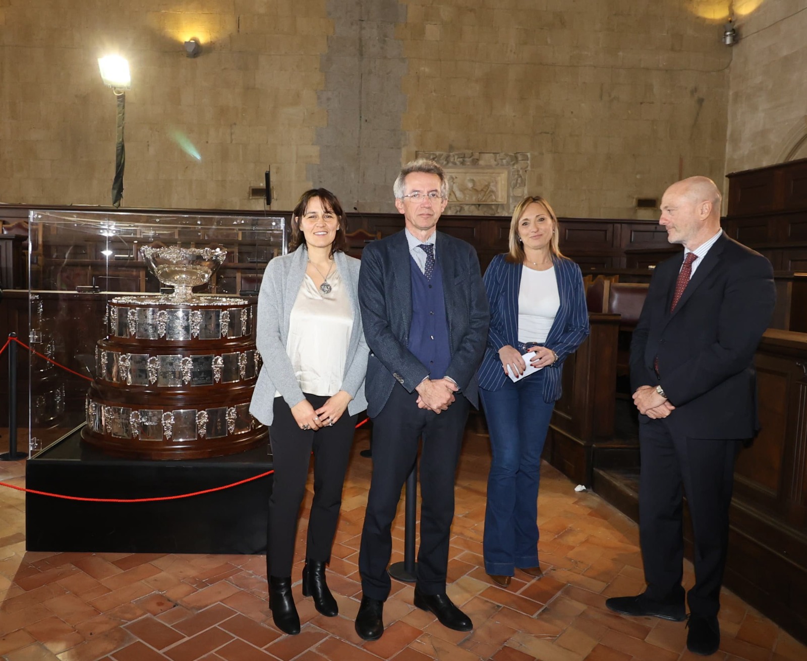 La Coppa Davis in mostra al Maschio Angioino