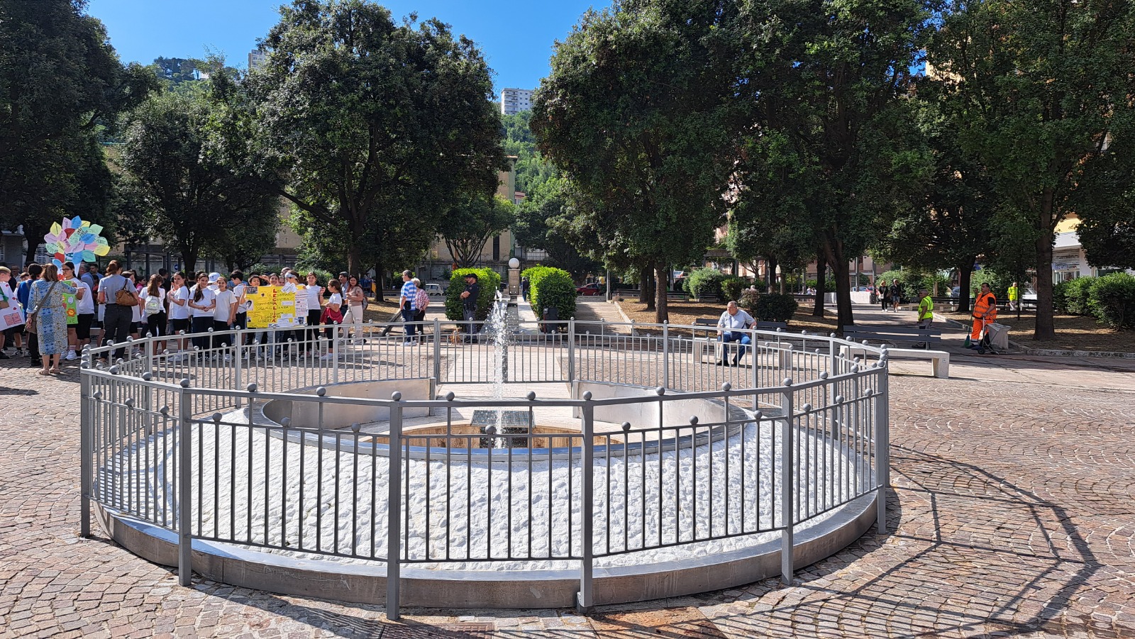 Completata la rifunzionalizzazione della fontana di piazza Italia