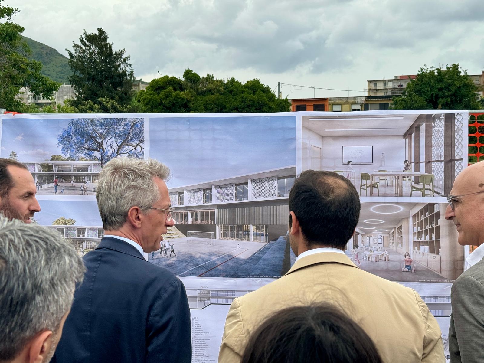 A Pianura via ai lavori per la nuova sede della scuola “Massimo Troisi”