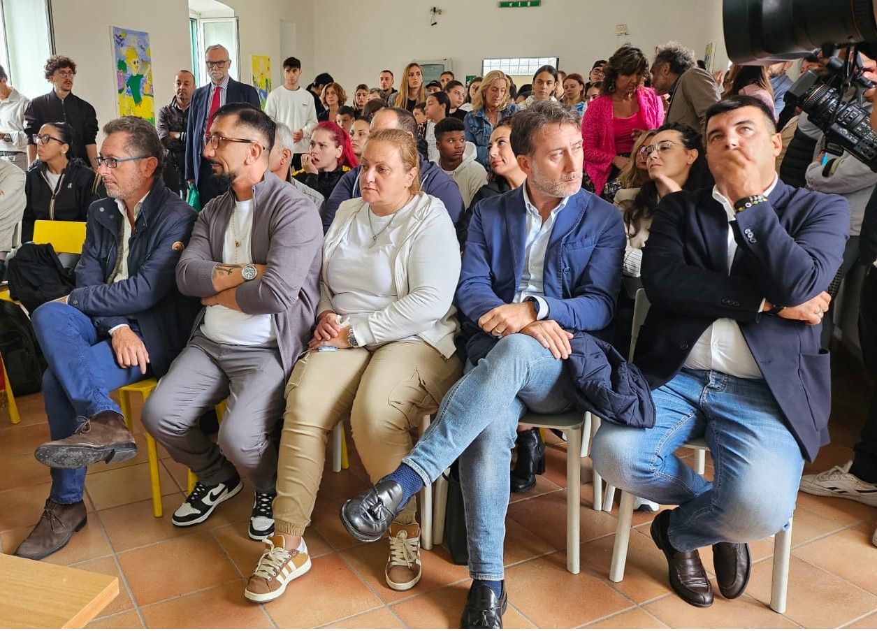 A Pianura la casa della cultura e dei giovani intitolata a Francesco Pio Maimone