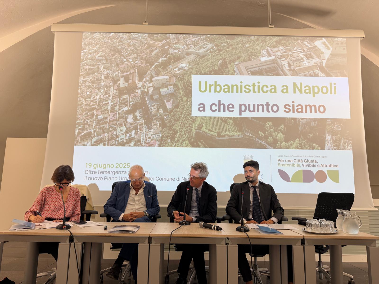 Oltre l’emergenza abitativa: il nuovo Piano urbanistico del comune di Napoli