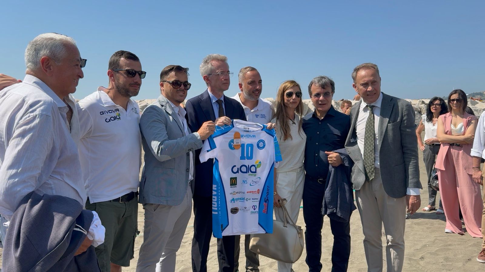 Spiagge libere, spazi per lo sport e pulizia degli arenili