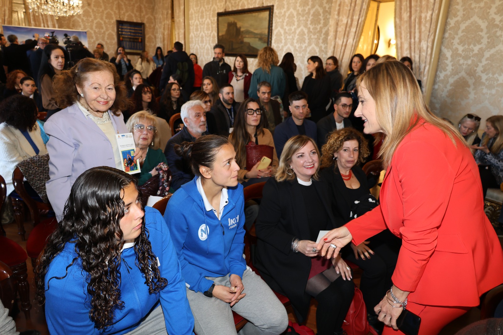Violenza di genere, aumentano i casi. Parte la rassegna “La donna e il tempo di cambiare”