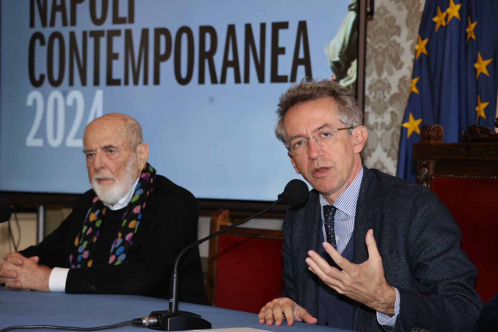 La Venere degli stracci risorge in Piazza Municipio a Napoli