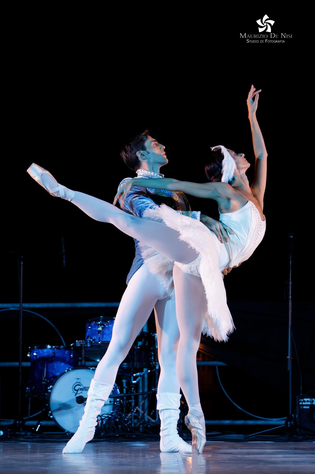 03 Tango Mystique - Primi ballerini Marianna Suriano e Giacomo Castellana - Foto Maurizio De Nisi